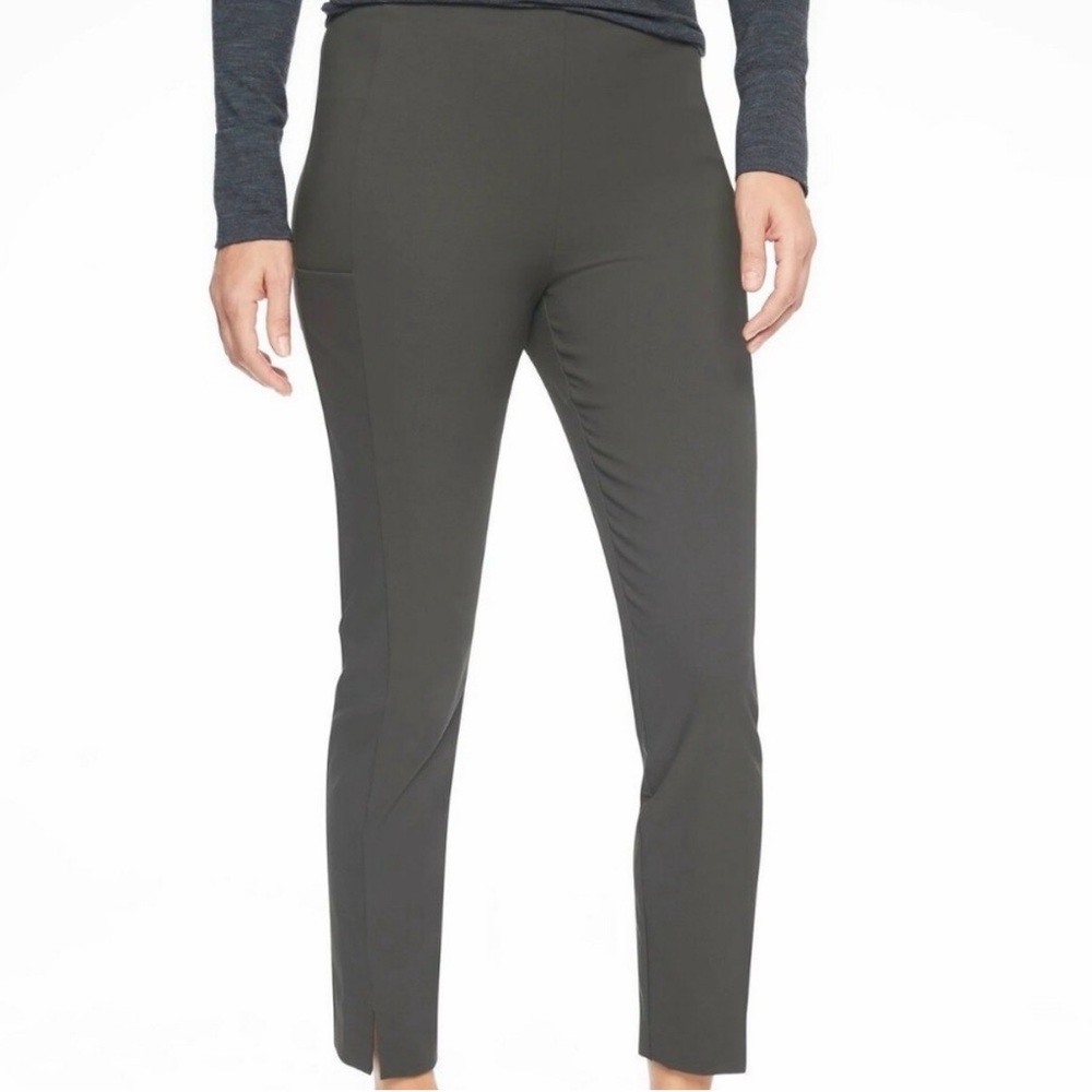 ATHLETA Wander Slim Ankle Pant gray/olive Sz 2 Stretch Back Zip Travel